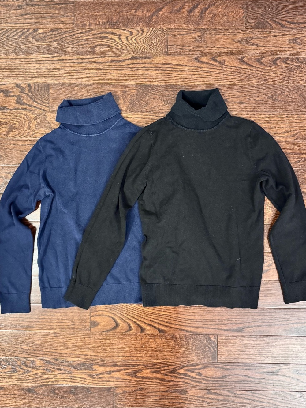 Andrew Marc Turtleneck Bundle Women’s Black & Navy Blue Size Small